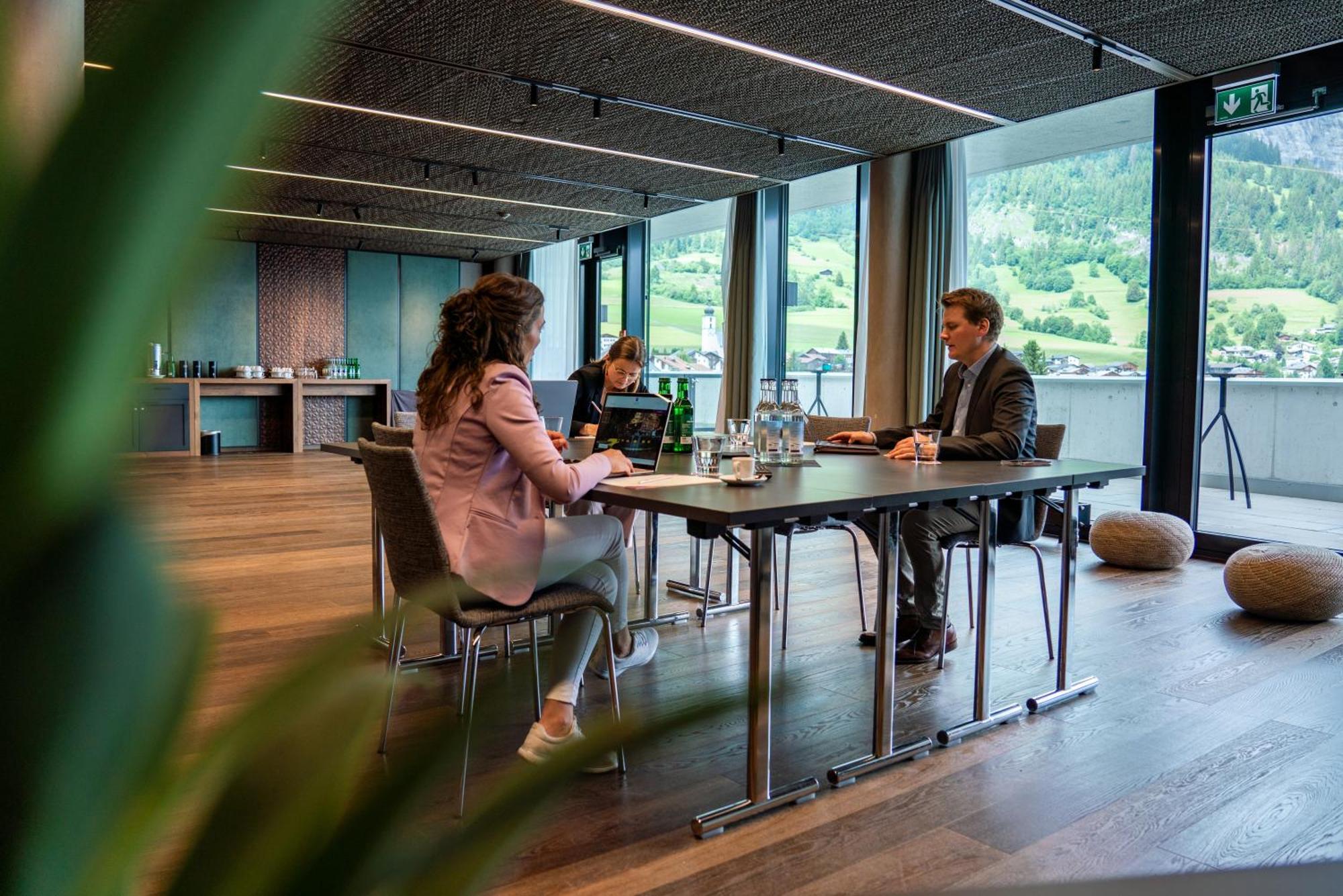 Me And All Hotel Flims, By Hyatt Екстериор снимка